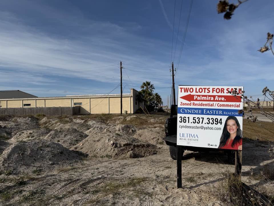 shows lot 17b palmira ave